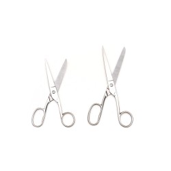 Schere aus Edelstahl 3 Finger 20cm